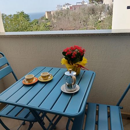 Casa Vacanze Lepanto Castro  Экстерьер фото